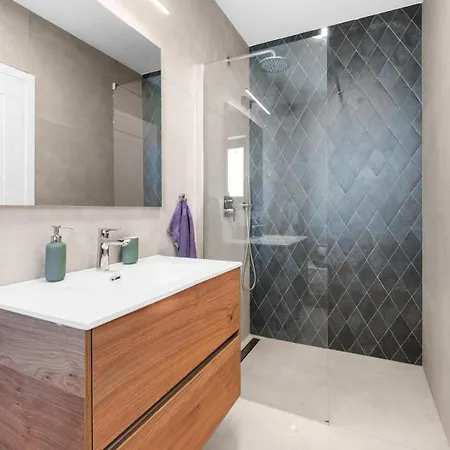 Mahalo Villa Vošteni