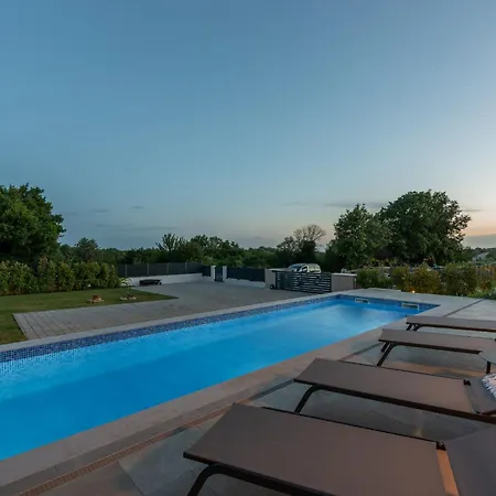 Villa Mahalo