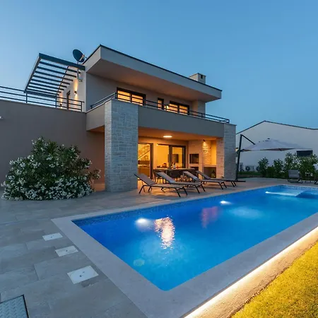 Villa Mahalo
